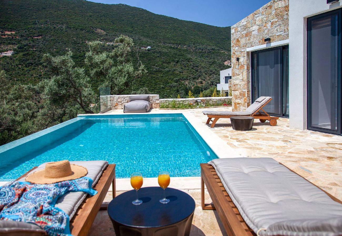 House in Sivota - VILLA DARA AND TODD