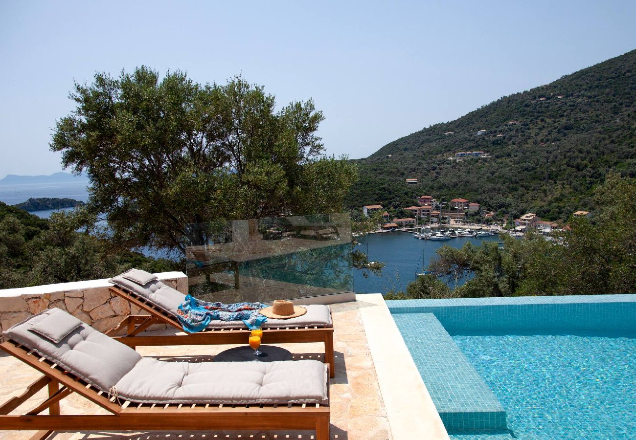 House in Sivota - VILLA DARA AND TODD