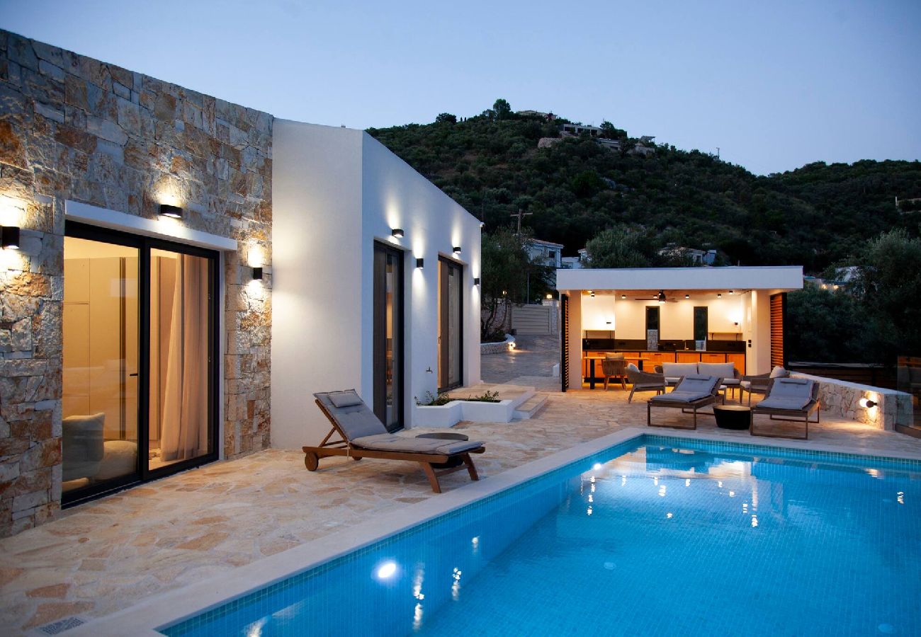 House in Sivota - VILLA DARA AND TODD