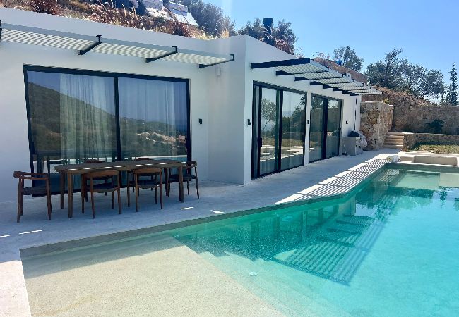 House in Lefkada - SCIROCCO PENELOPE (2 BED)