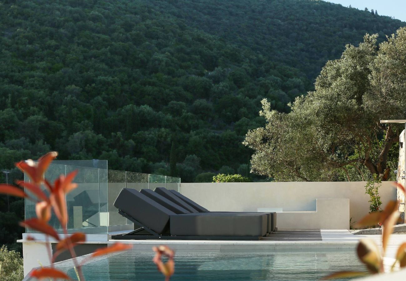 House in Lefkada - SCIROCCO ODYSSEY (2 BED)