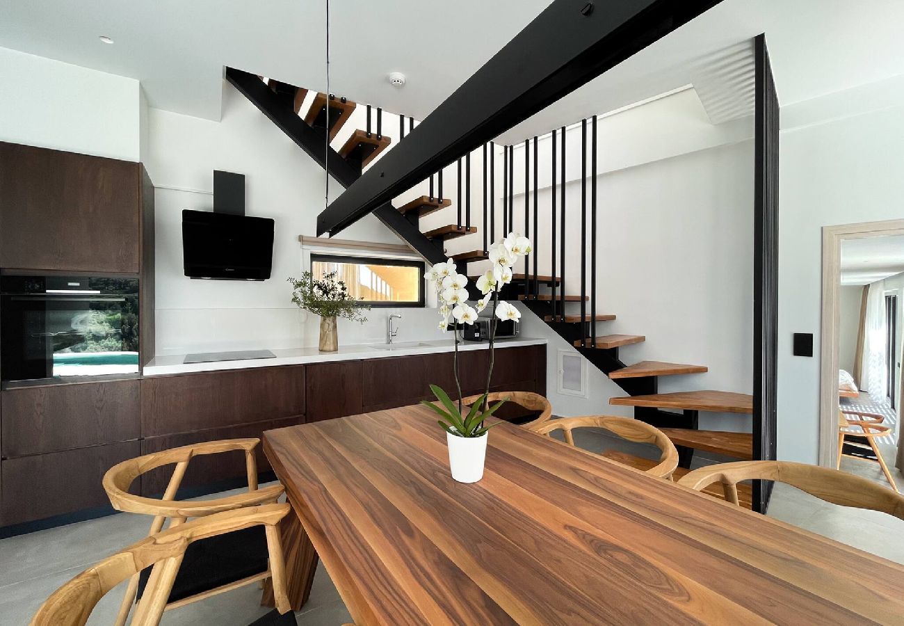 House in Lefkada - SCIROCCO ODYSSEY (2 BED)