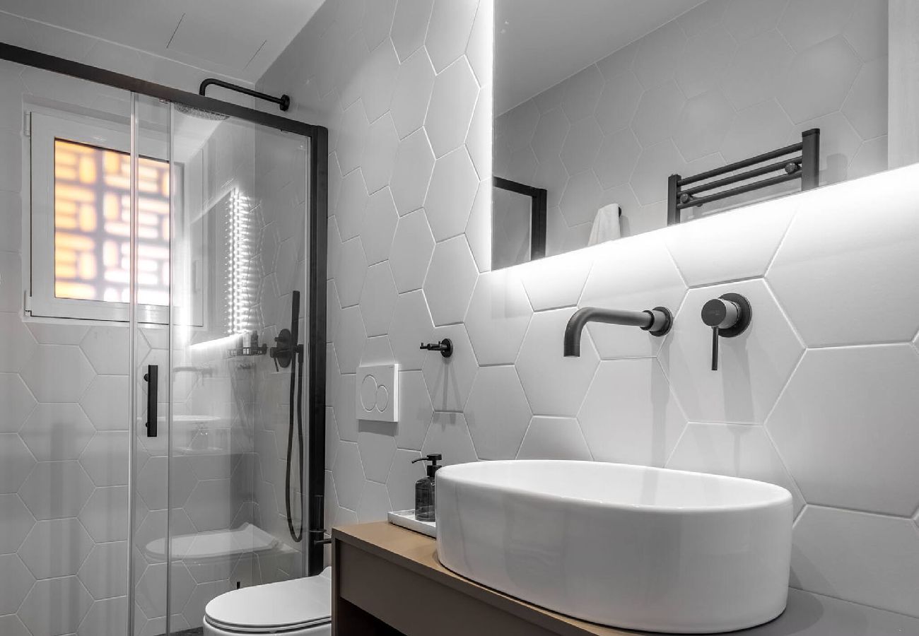 Apartment in Athens - BEEHIVE 2A