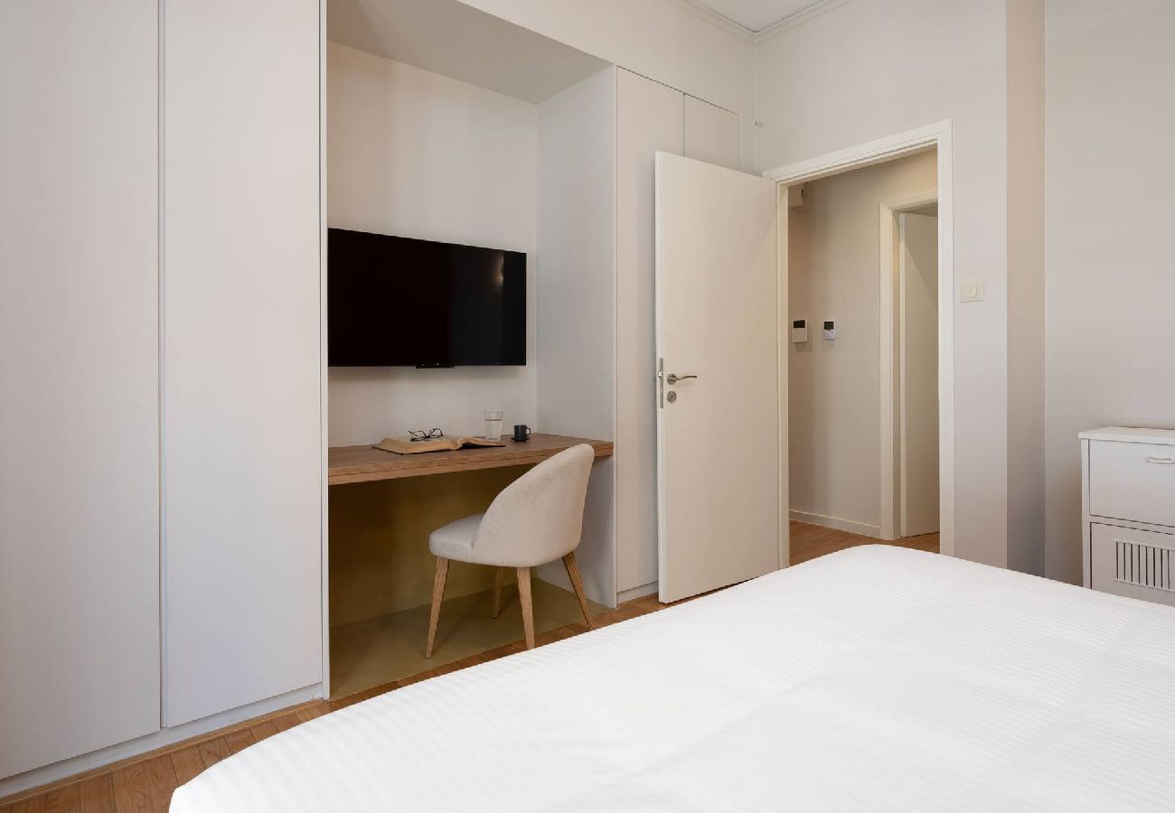 Apartment in Athens - BEEHIVE 2B