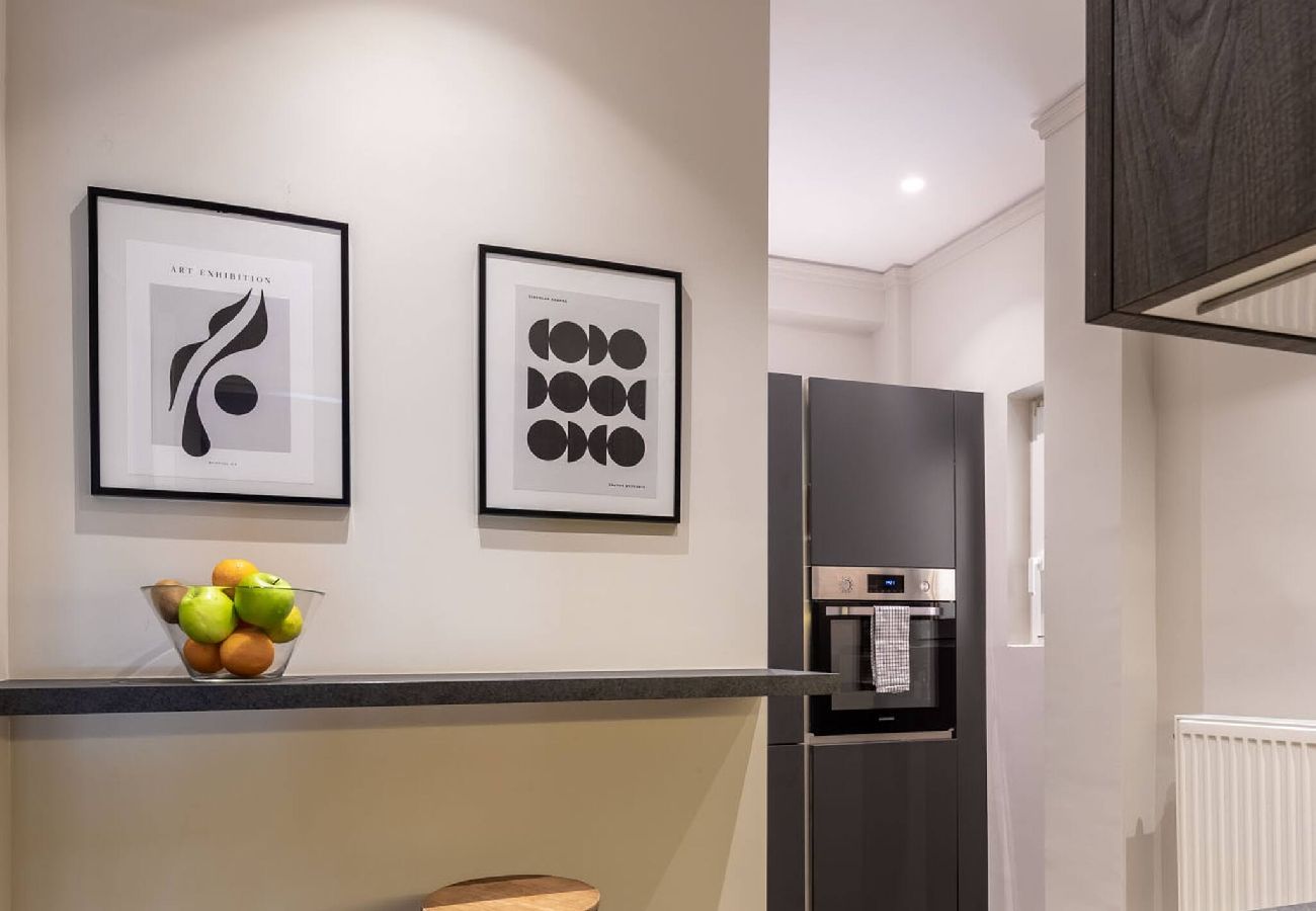 Apartment in Athens - BEEHIVE 1B