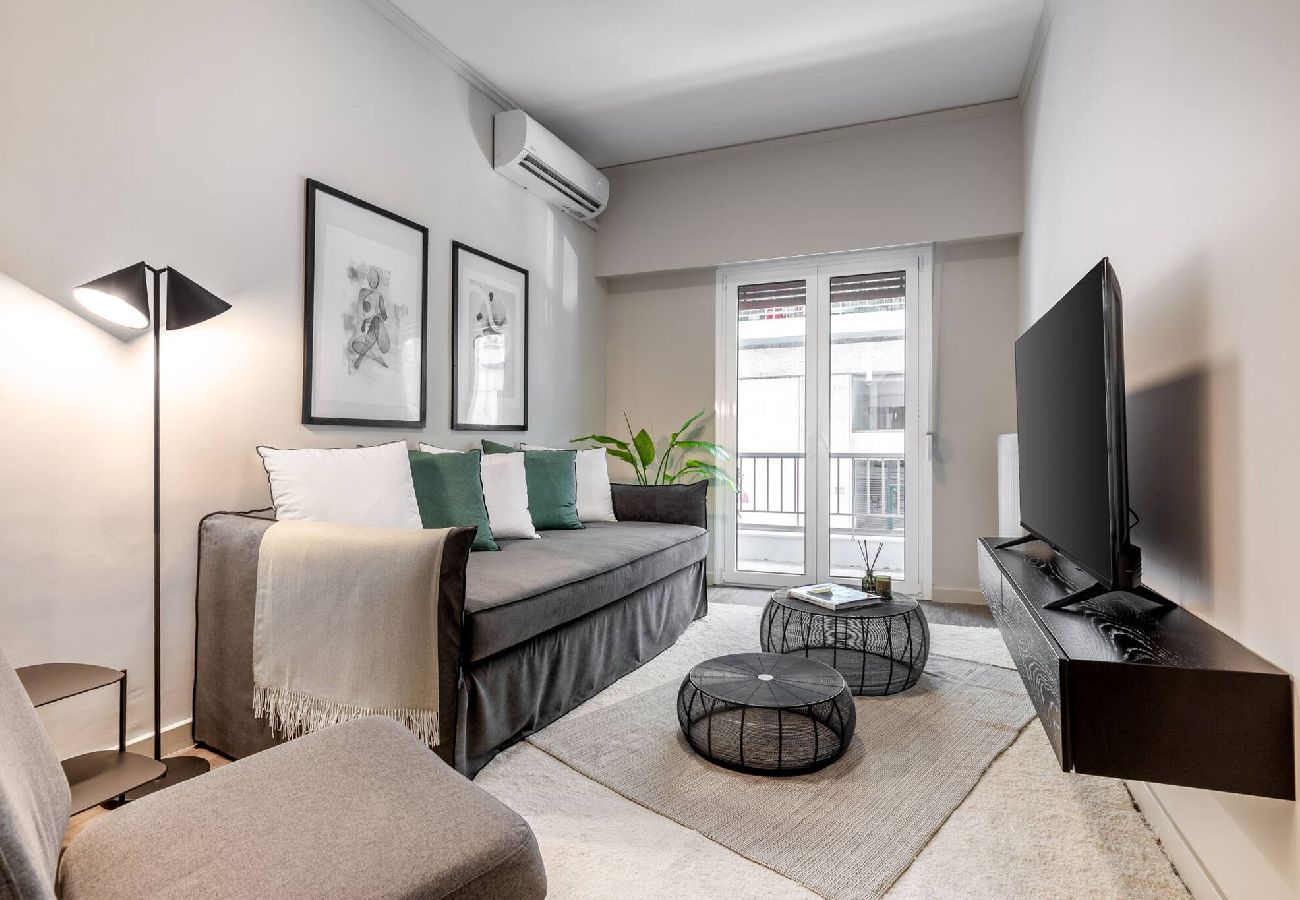 Apartment in Athens - BEEHIVE GROUND