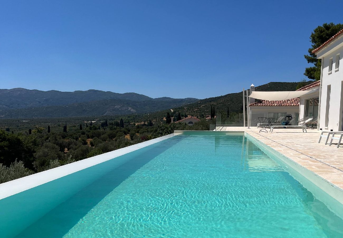 Villa in Samos - PASPARO ESTATE