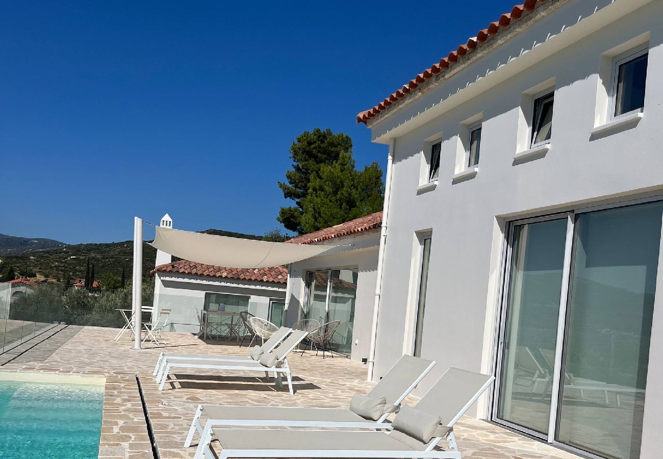 Villa in Samos - PASPARO ESTATE