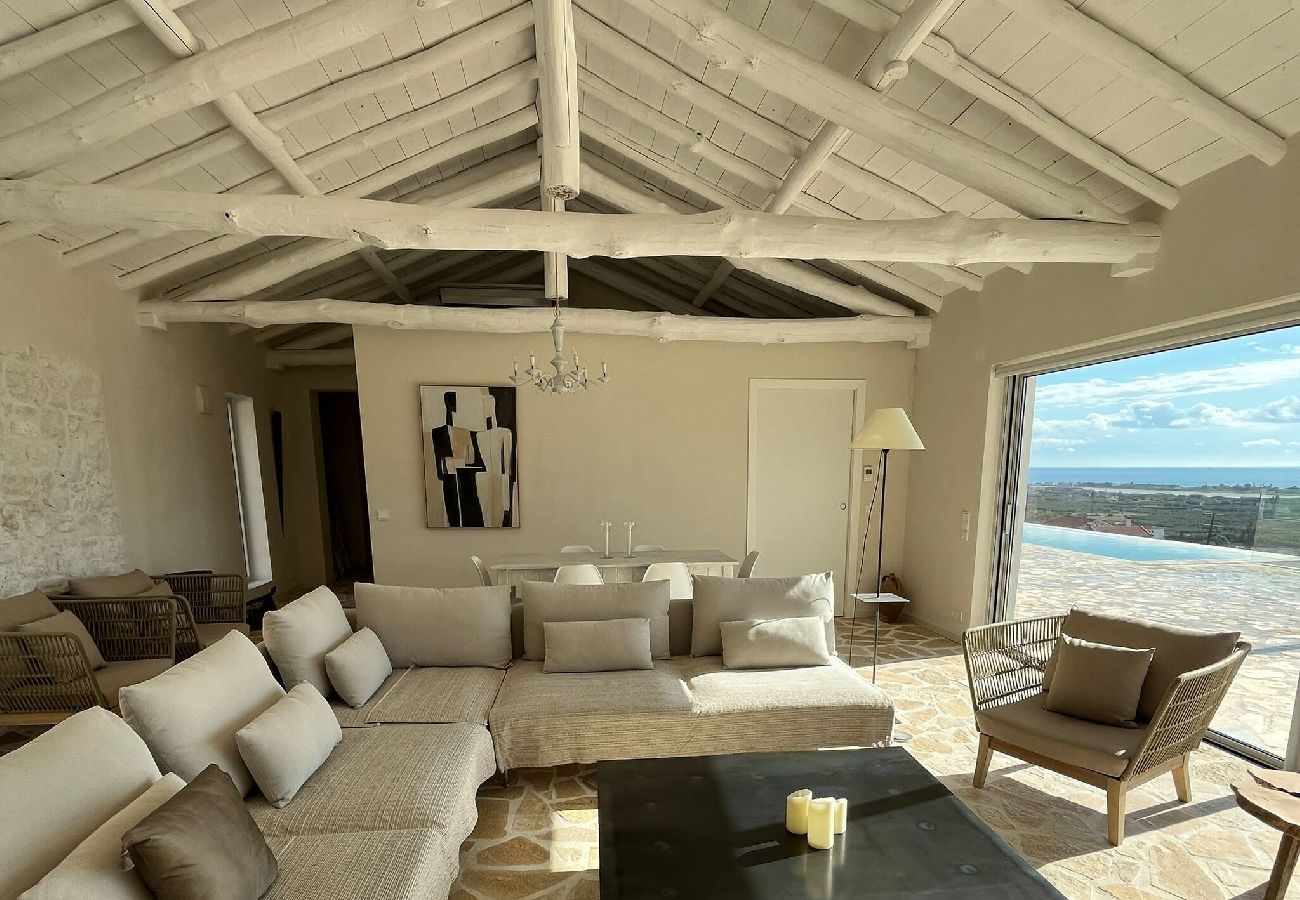 Villa in Samos - PASPARO ESTATE