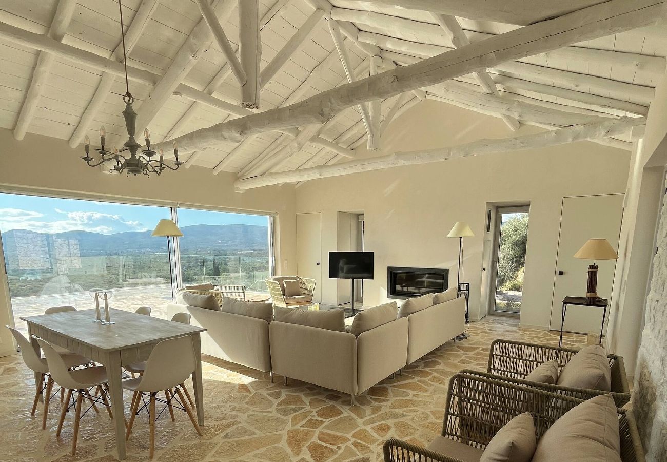 Villa in Samos - PASPARO ESTATE