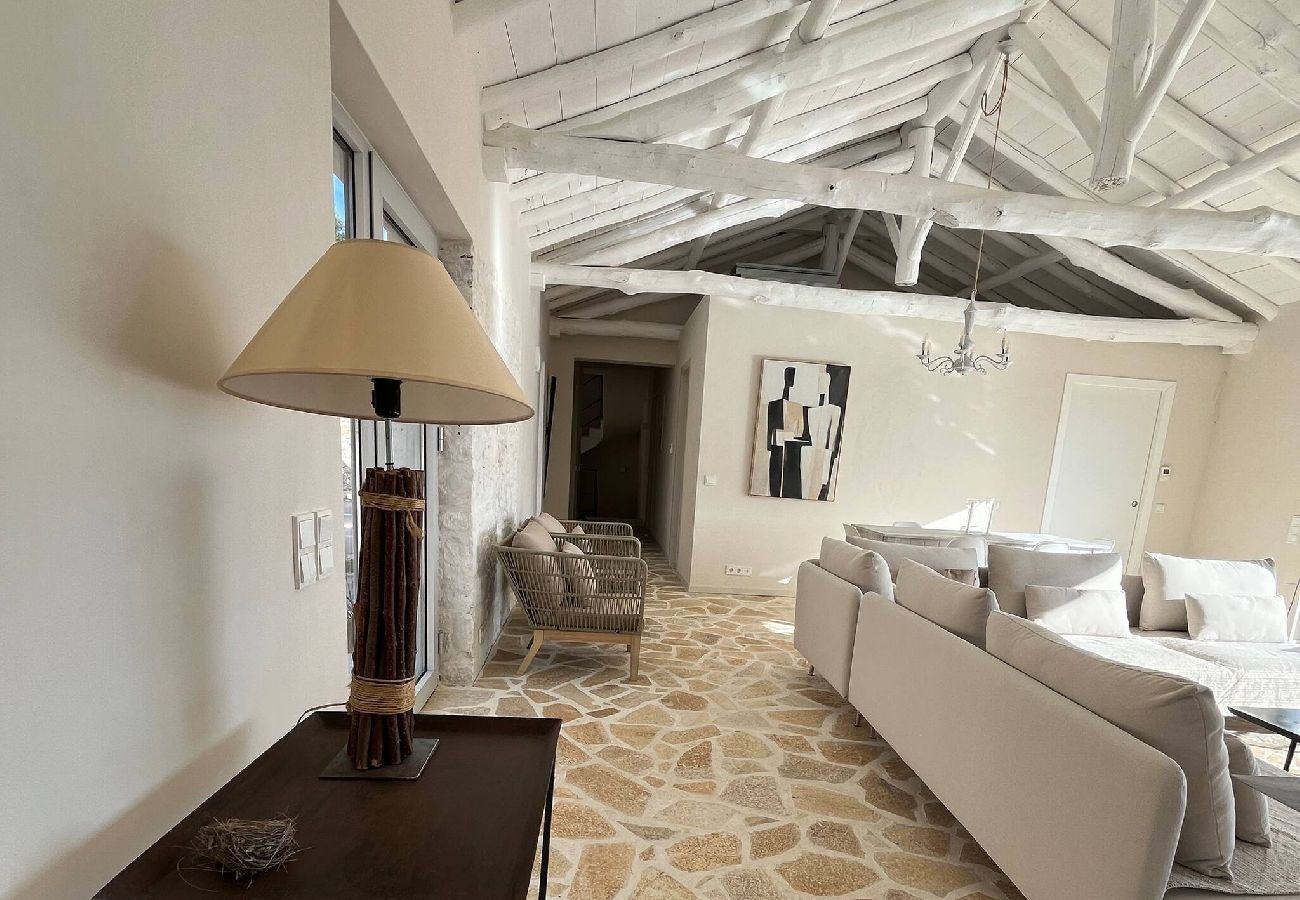 Villa in Samos - PASPARO ESTATE